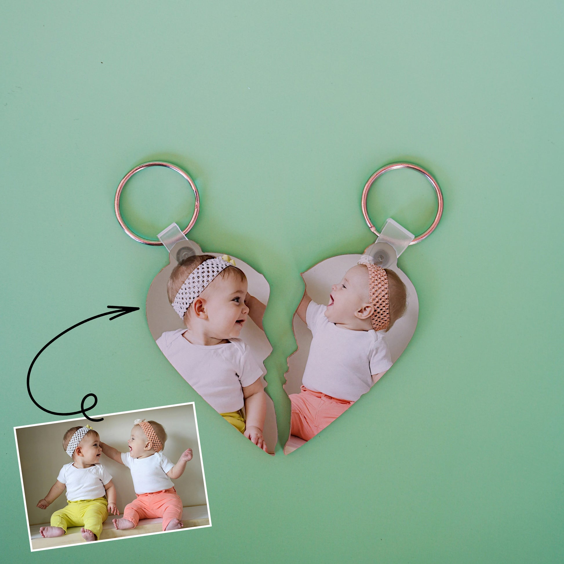 Porte-clés double cœur en DEMI