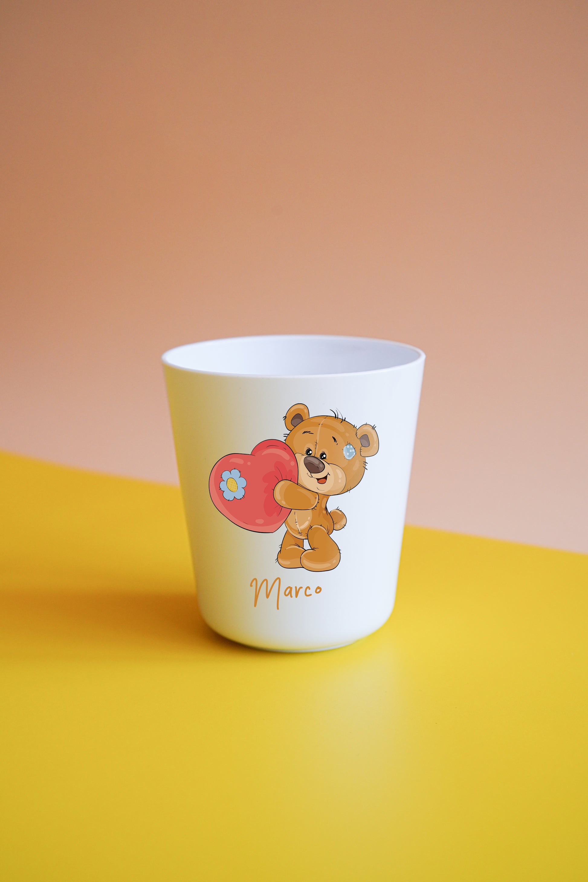 Bicchiere di plastica per bambini